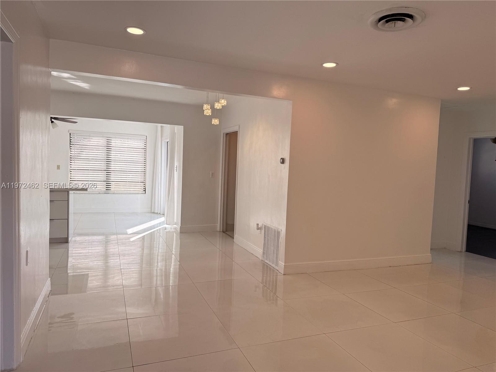 2818 Bahama Drive – photo 2