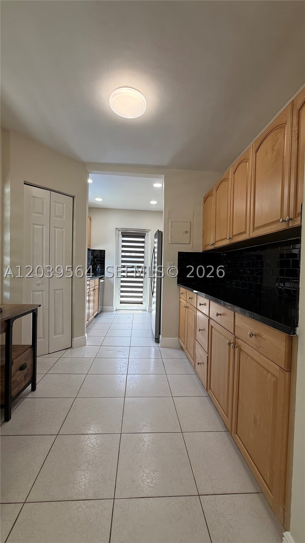 1380 SW 20th St – photo 3