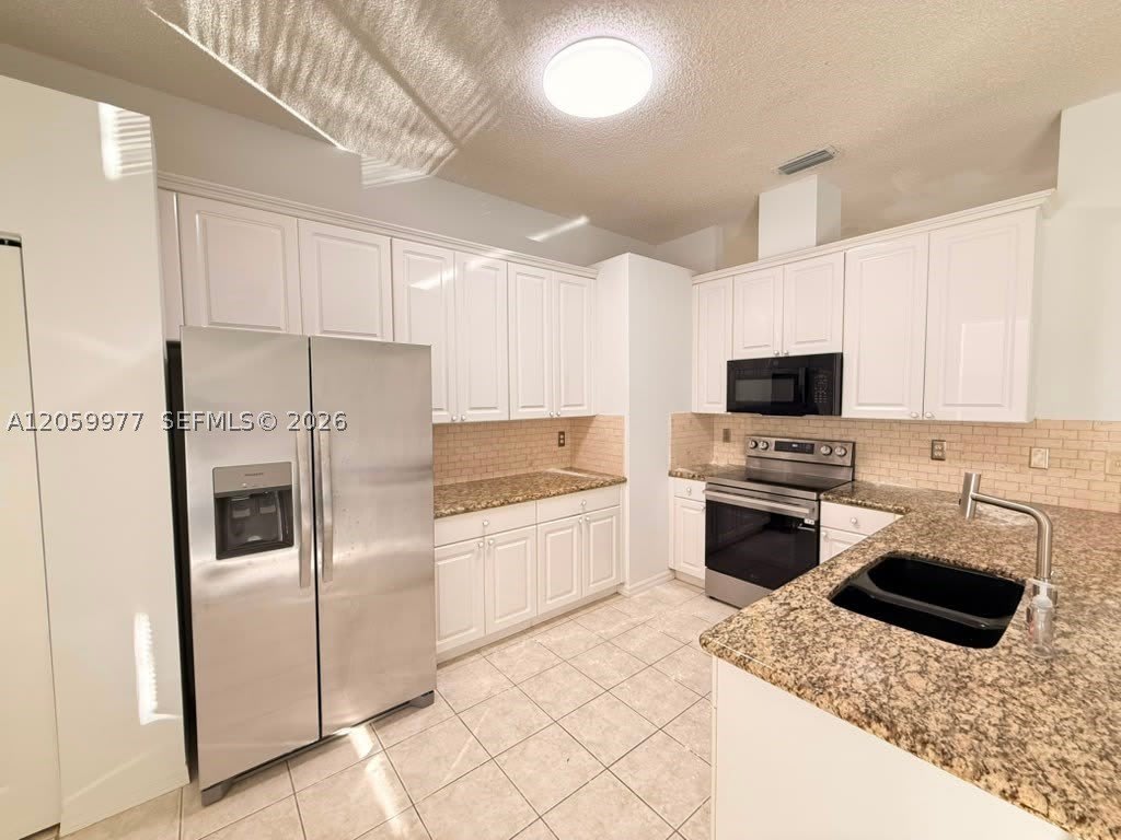 420 SE 23rd Ln – photo 5