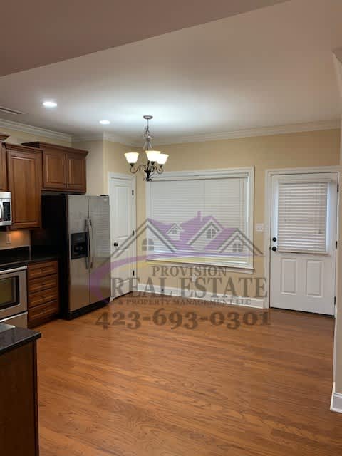 1715 Stonebriar Dr Ne – photo 4