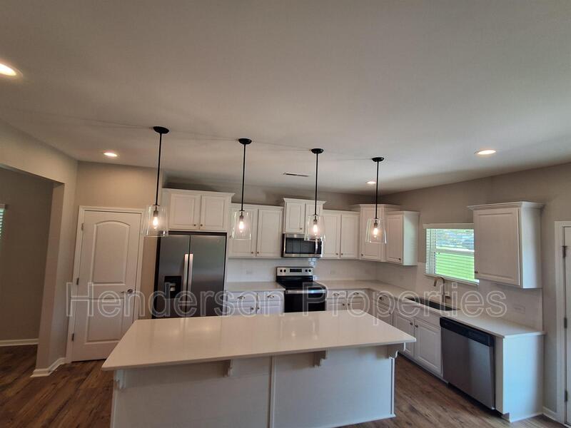 201 Old Harbor Dr – photo 2
