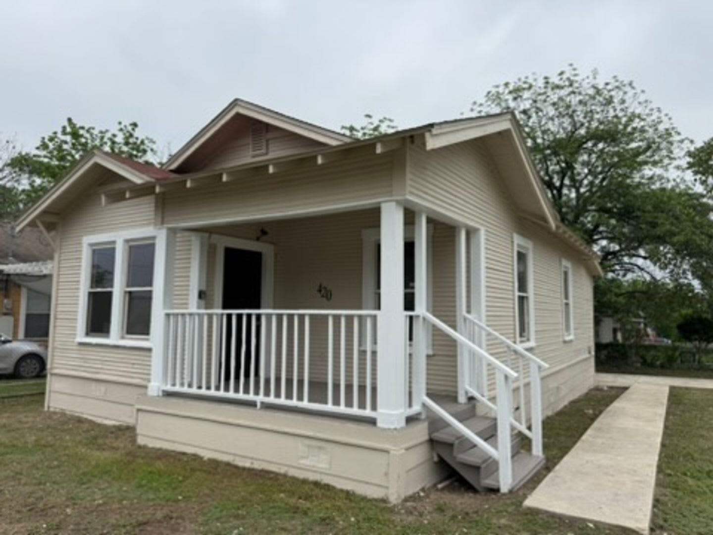 Cozy Corner Home in Denver Heights, Near I-10 – Move-In Ready with Spacious Yard and Storage Shed – photo 1