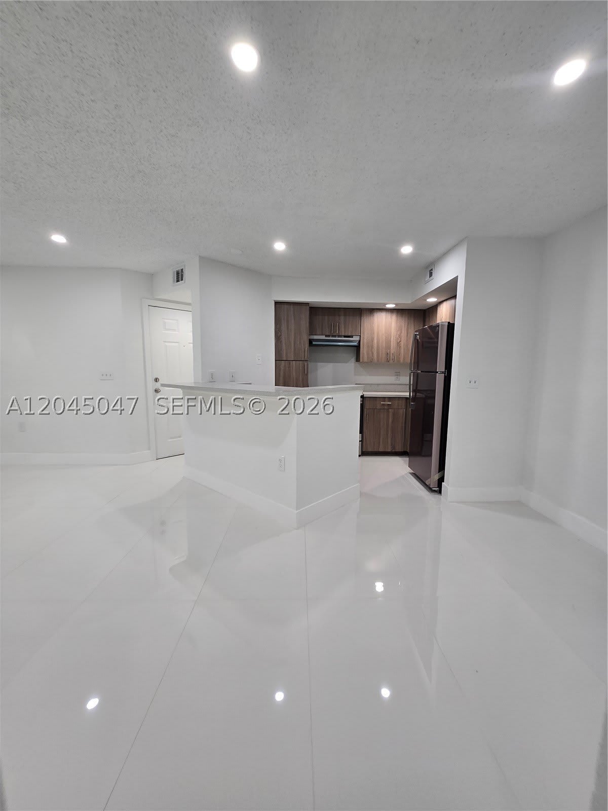 595 Vista Isles Dr – photo 4