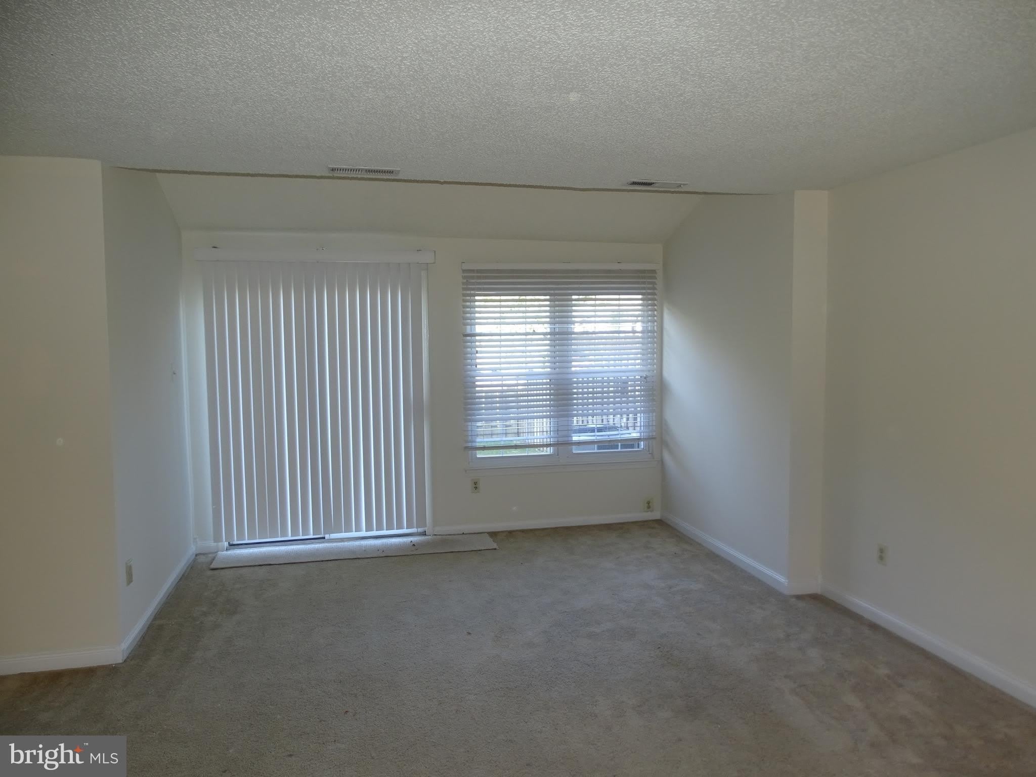 31 PLUMLY Way – photo 2
