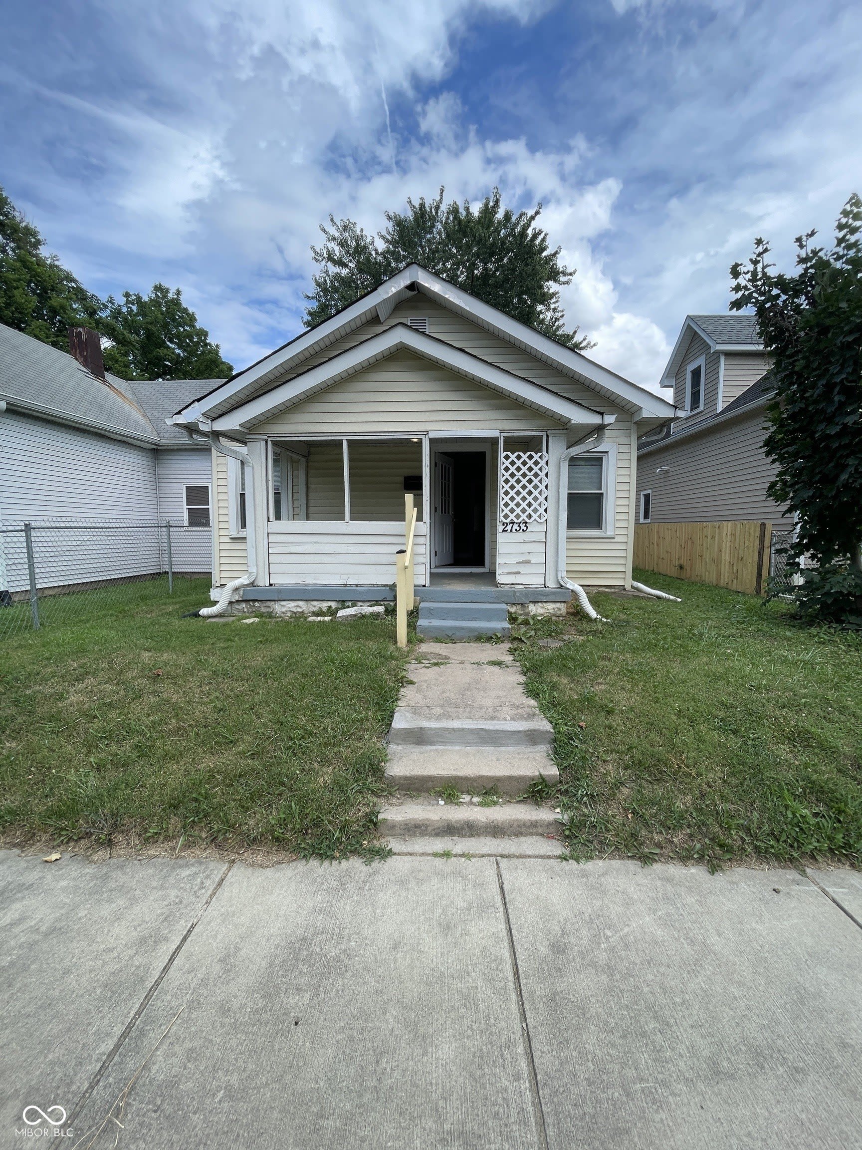 2733 N Lasalle Street – photo 1