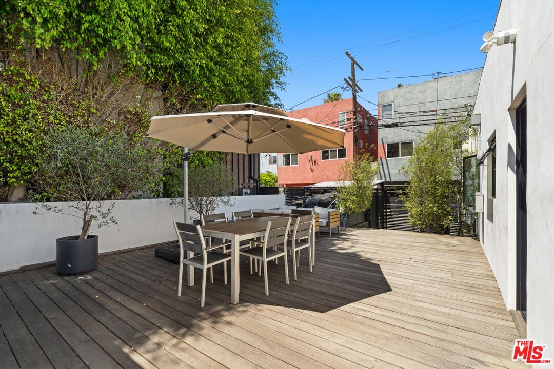 1325 Cabrillo Ave – photo 5