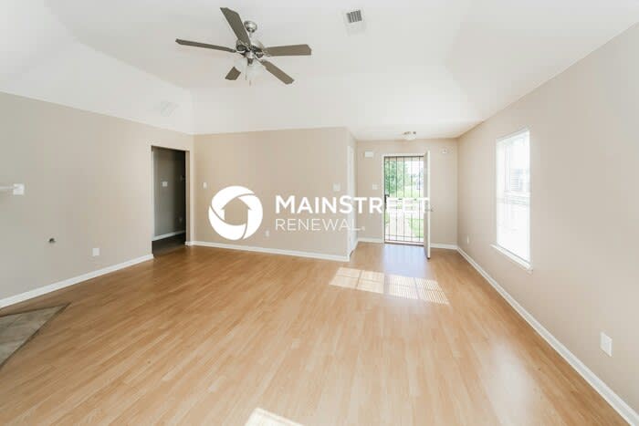 10050 Mill Hill Avenue – photo 2