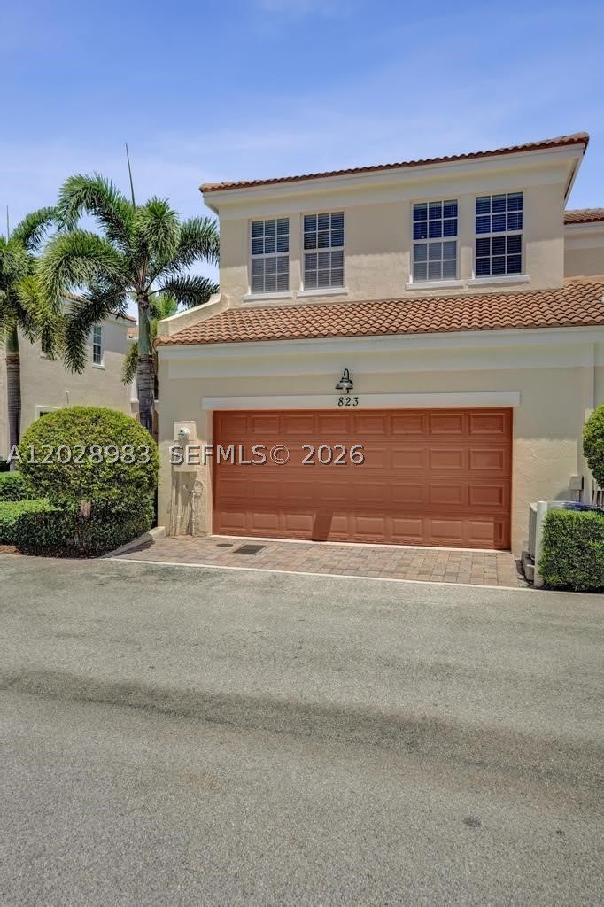 823 NW 82nd Ln – photo 3