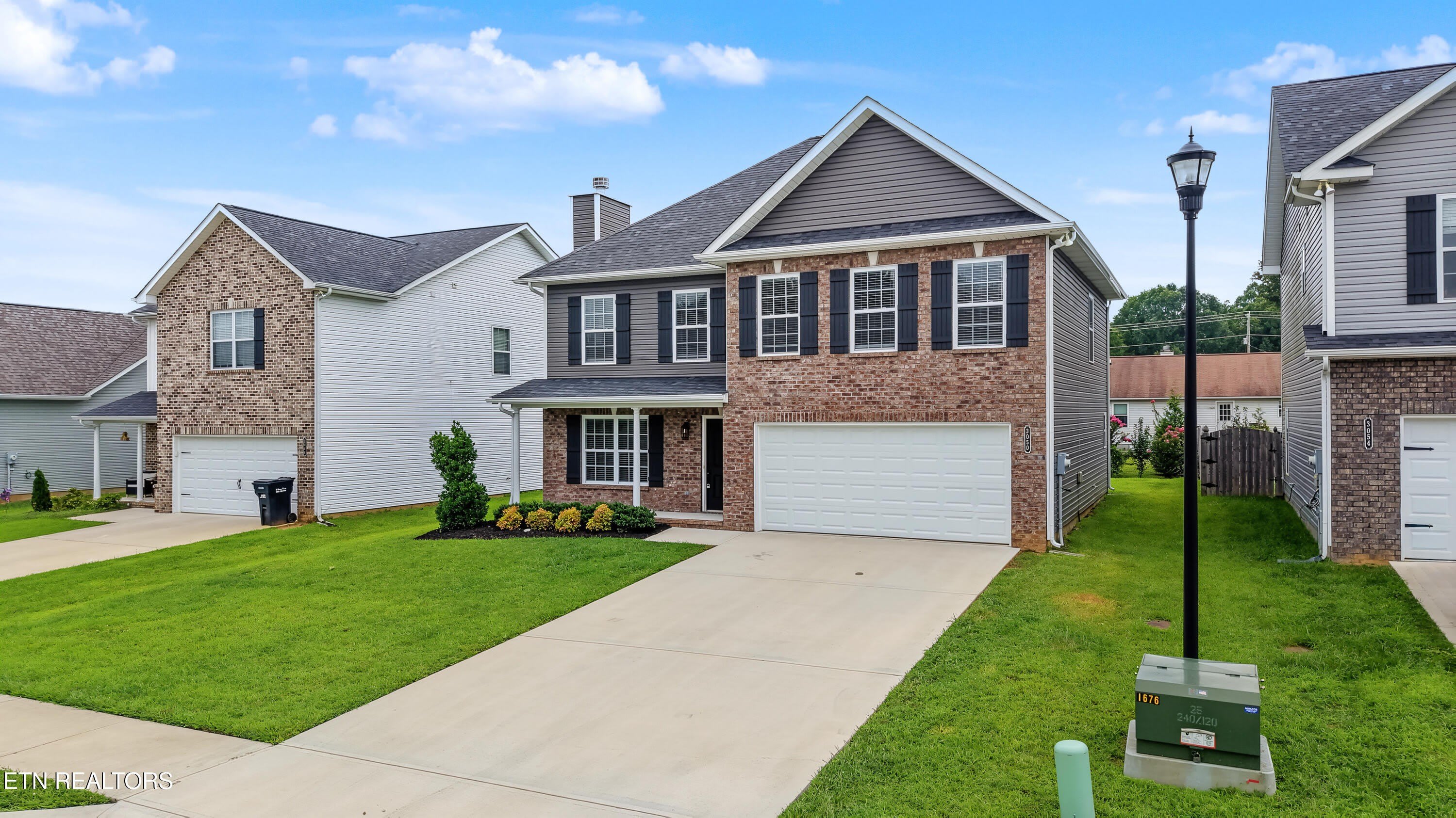 3050 Farmhouse Drive – photo 2