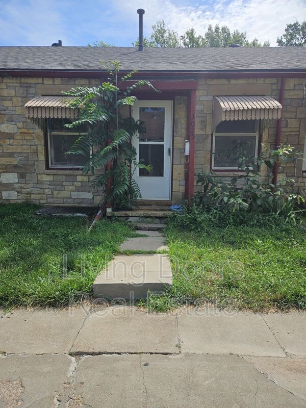 3025 P St – photo 1