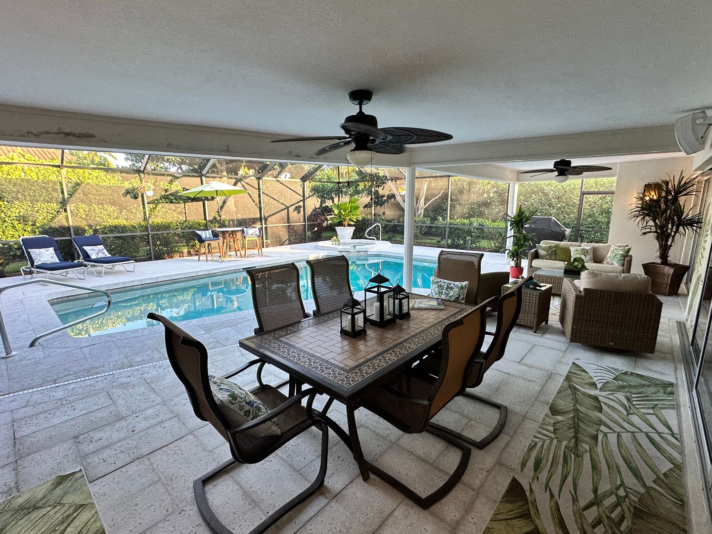 ***LUXURY PARK SHORE POOL HOME*** SEASONAL OR ANNUAL RENTAL***GREAT LOCATION*** – photo 1