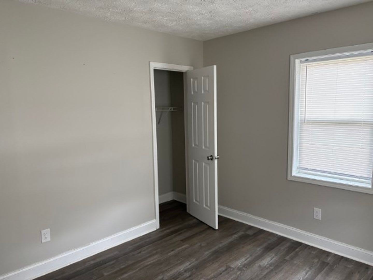 Bragg Court Apartment offering 1/2 OFF YOUR FIRST MONTHS RENT!! Available NOW!! – photo 5