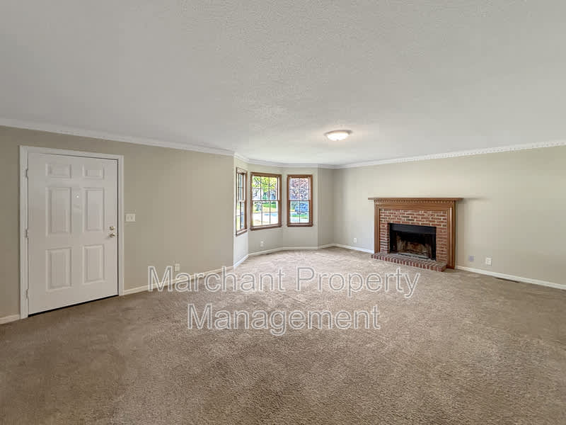 118 Creek Drive – photo 5