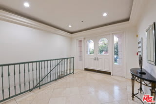 2015 South Beverly Glen Boulevard – photo 2