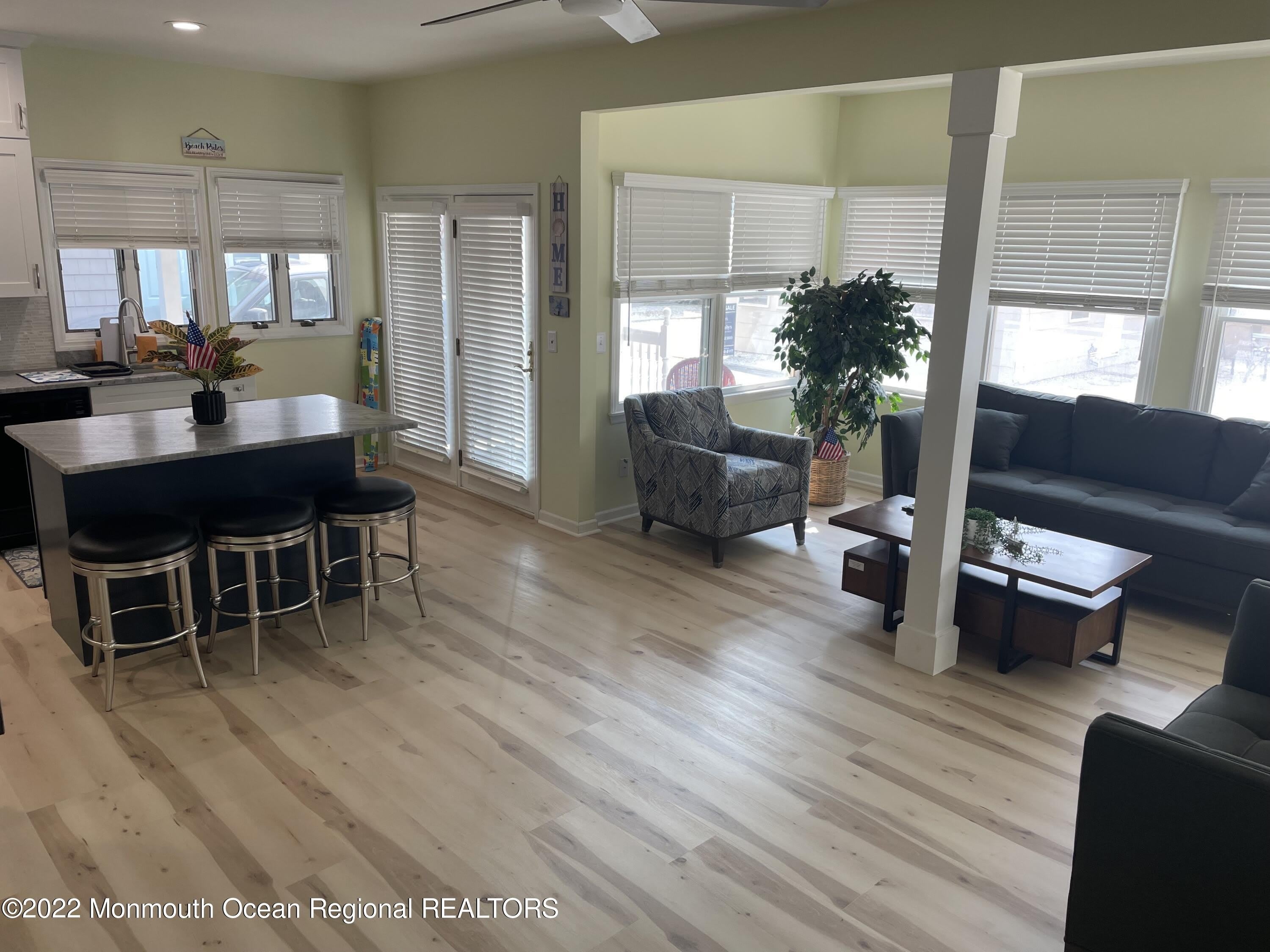 68 E Pacific Way – photo 3