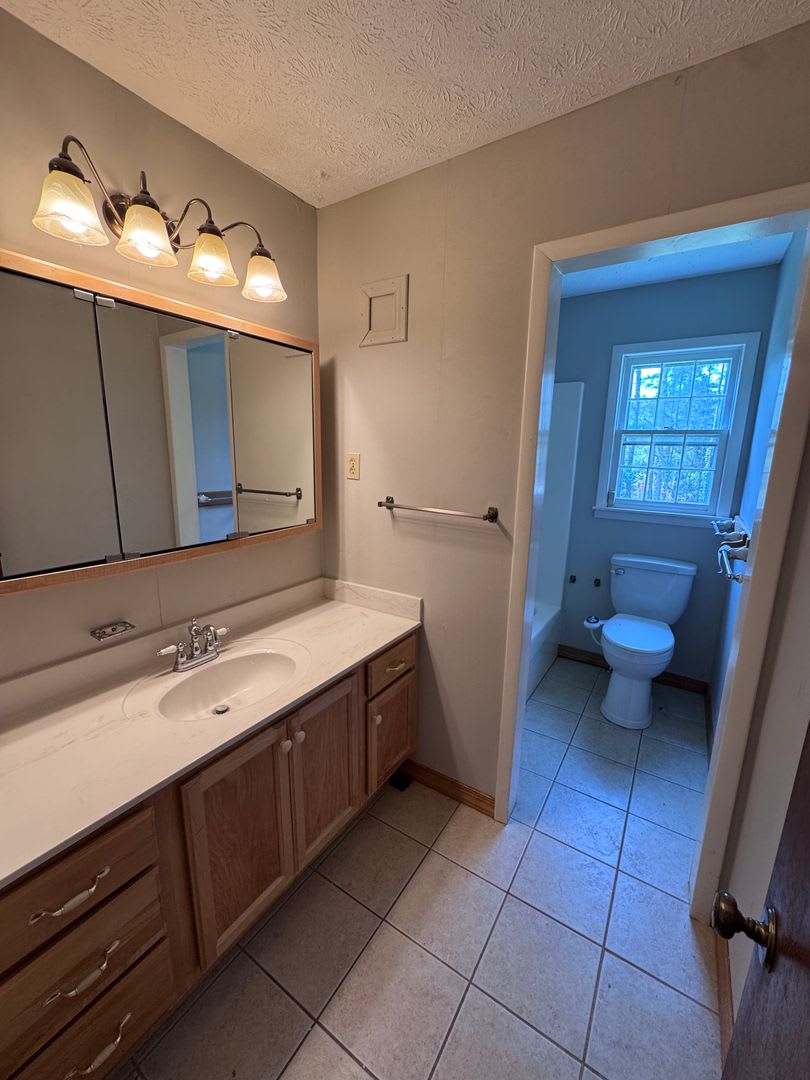 330 Heards Ln, Oxford – photo 4