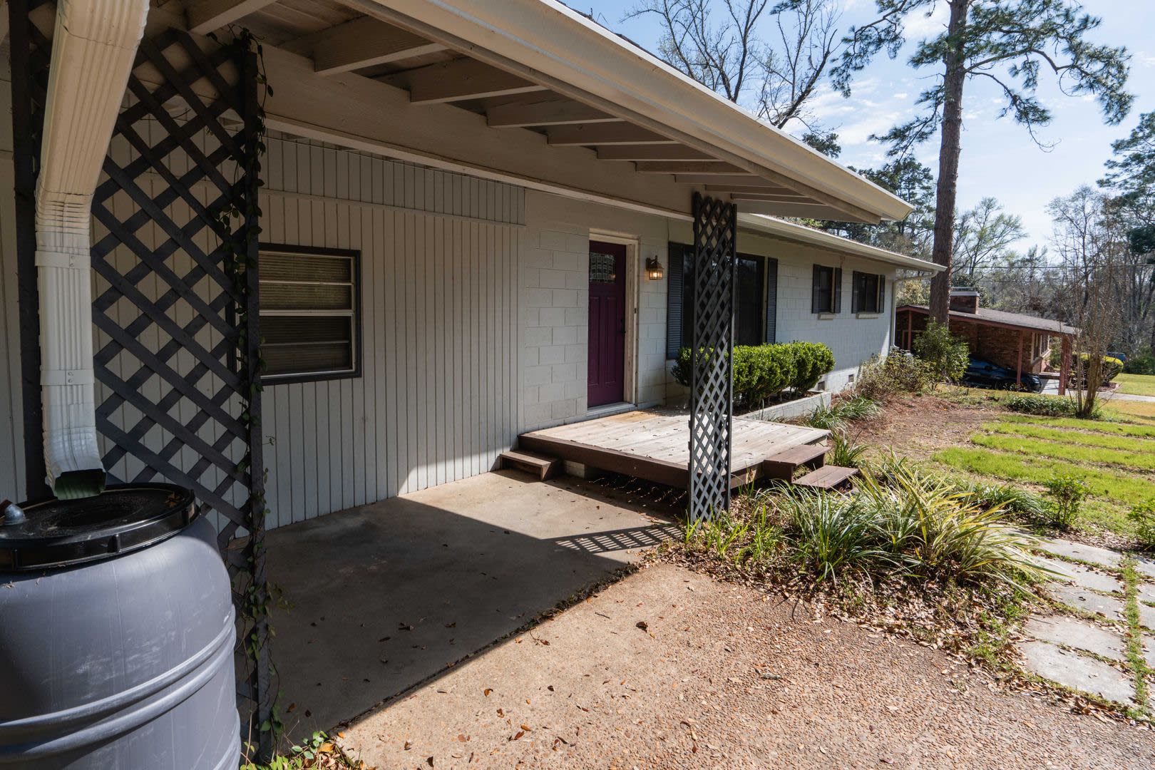 3Bd 2 Ba Pool Home Close To Apalachee Parkway – photo 2