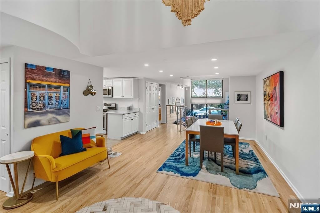 518 Gregory Avenue – photo 5