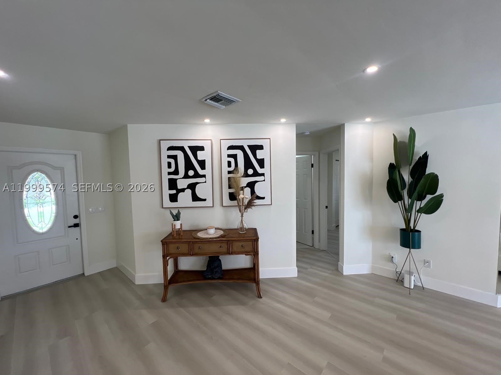 503 Jackson Ave – photo 3
