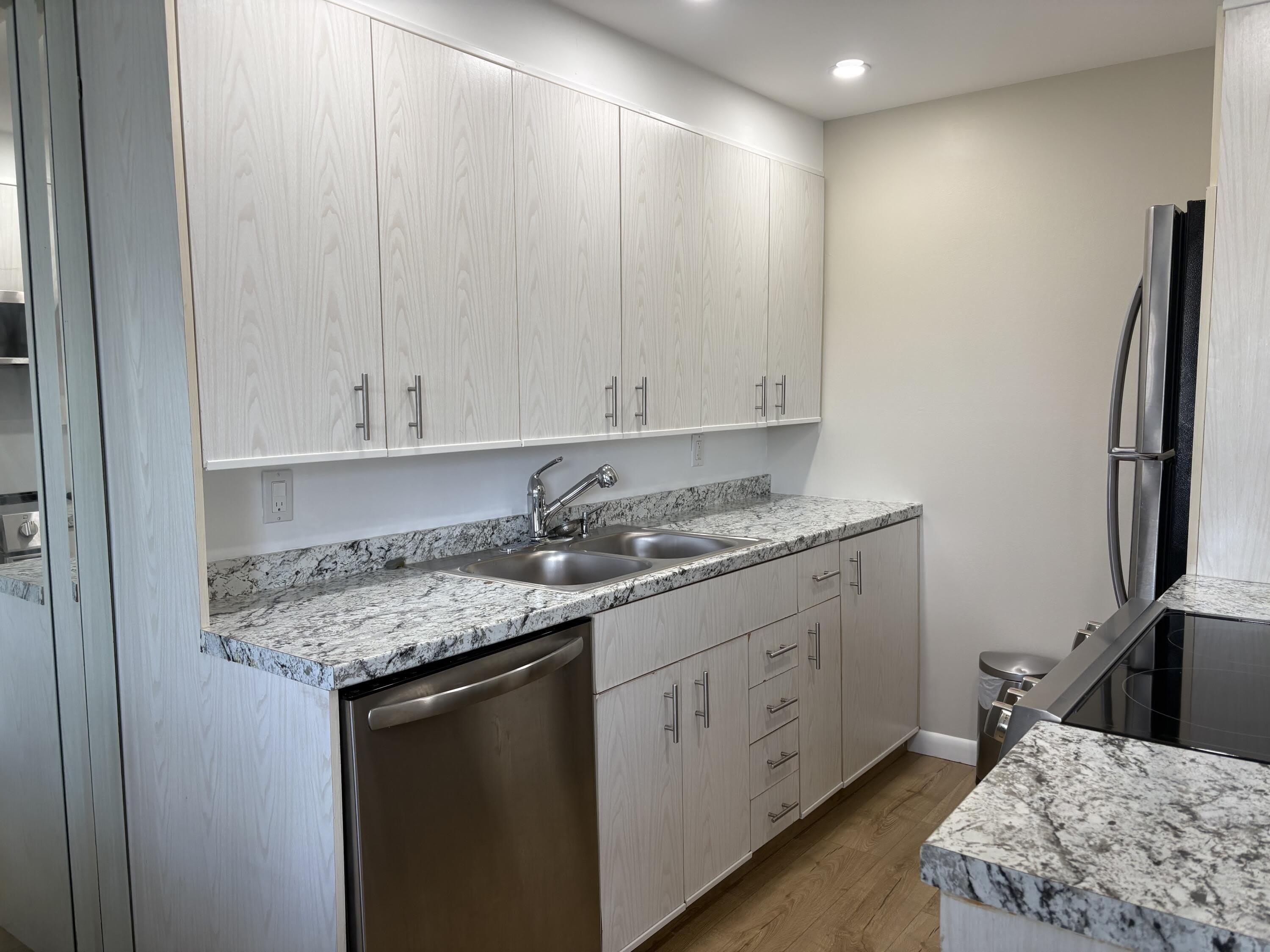 3082 Cornwall E – photo 3