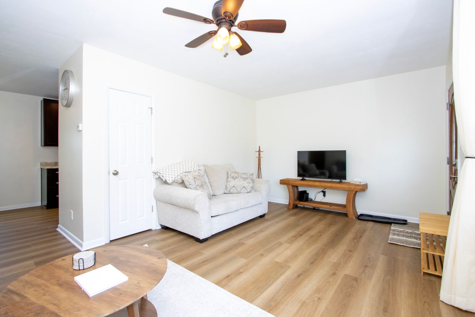 Three bedroom home – photo 4