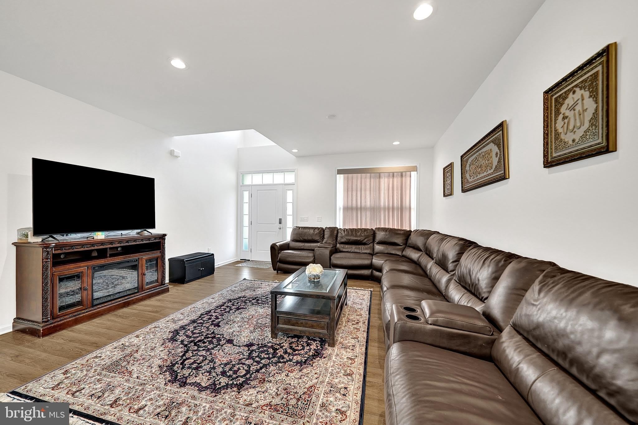 26 MISTY MEADOW Lane – photo 5