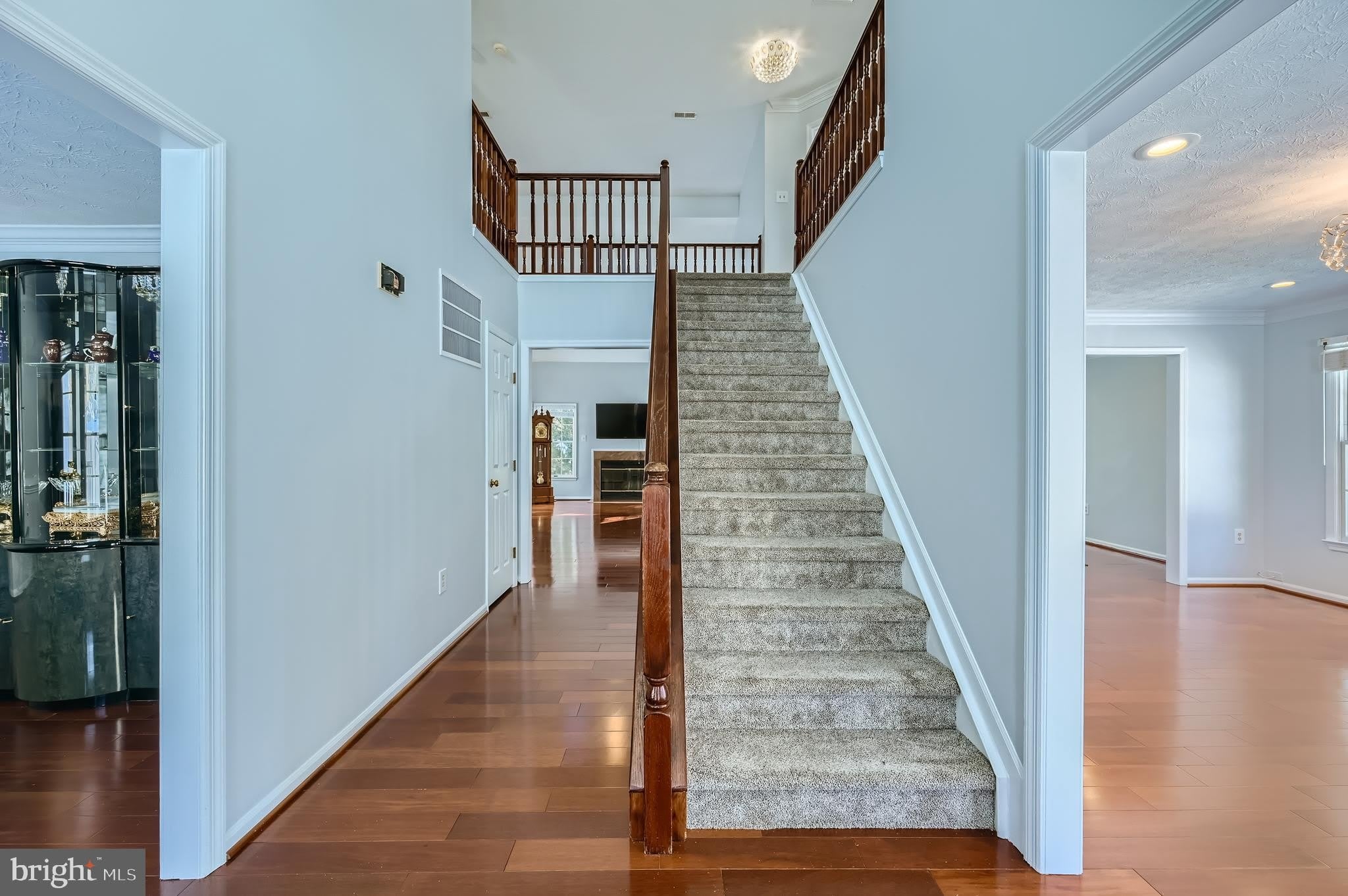 8 SAPPHIRE HILL Court – photo 3