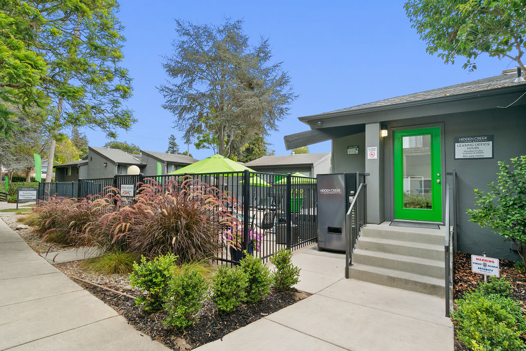 Hidden Creek Apartments – photo 2