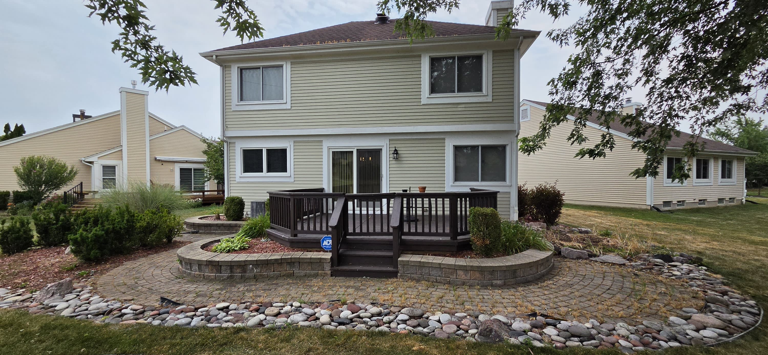 380 Huntington Court – photo 2