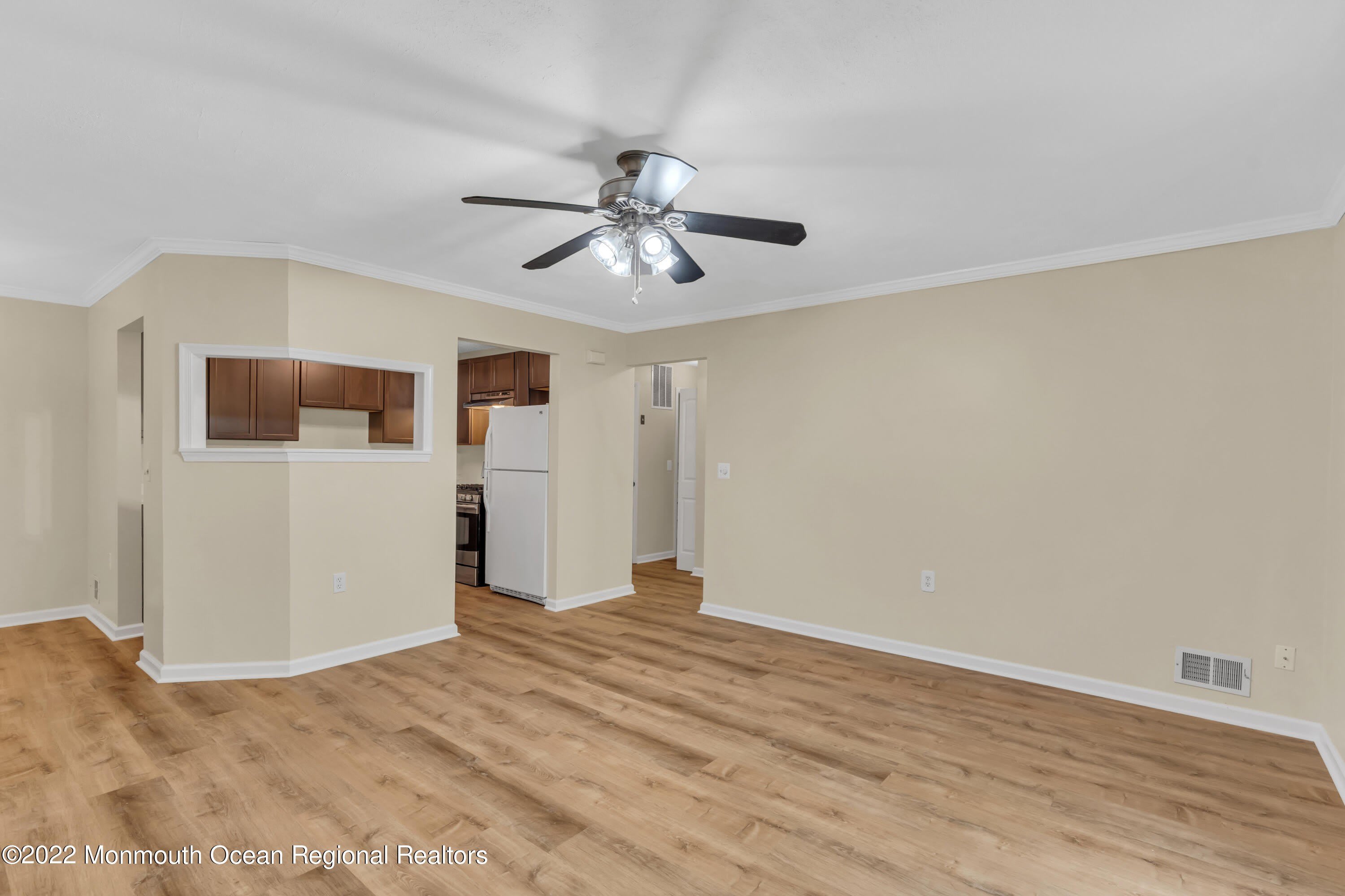 134 Whispering Oaks Way – photo 4
