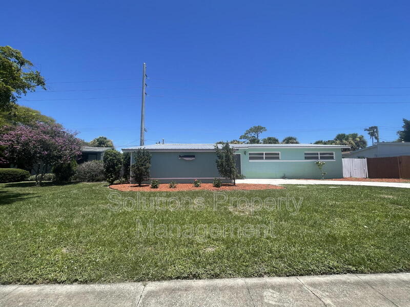 60 Barbados Dr – photo 1