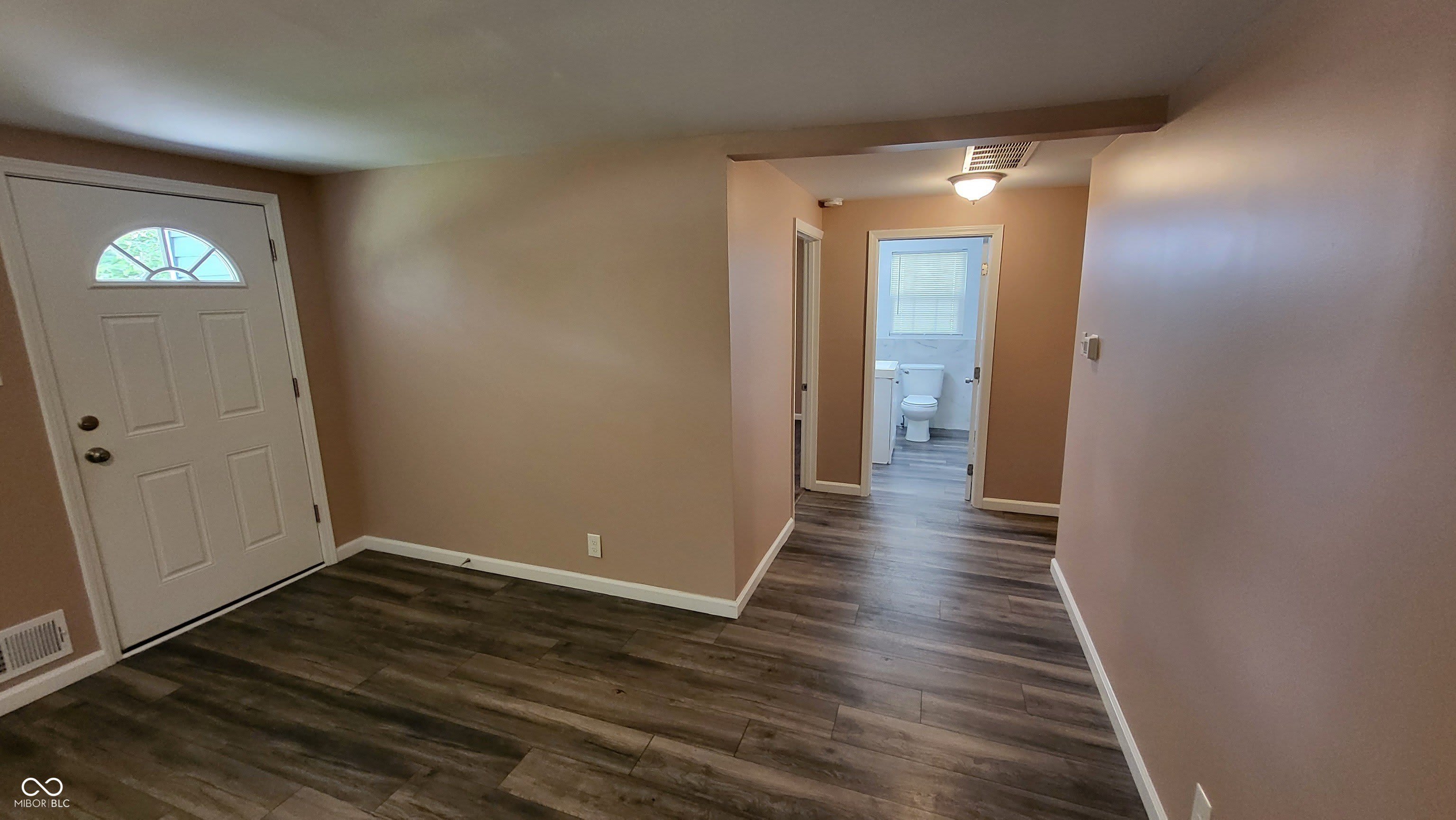 3233 Ralston Avenue – photo 4