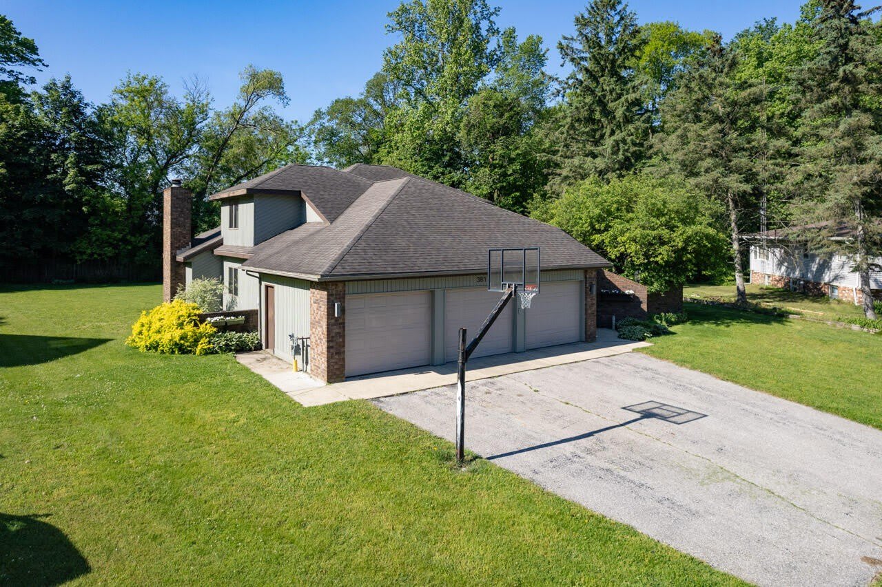 381 Timber Drive – photo 2