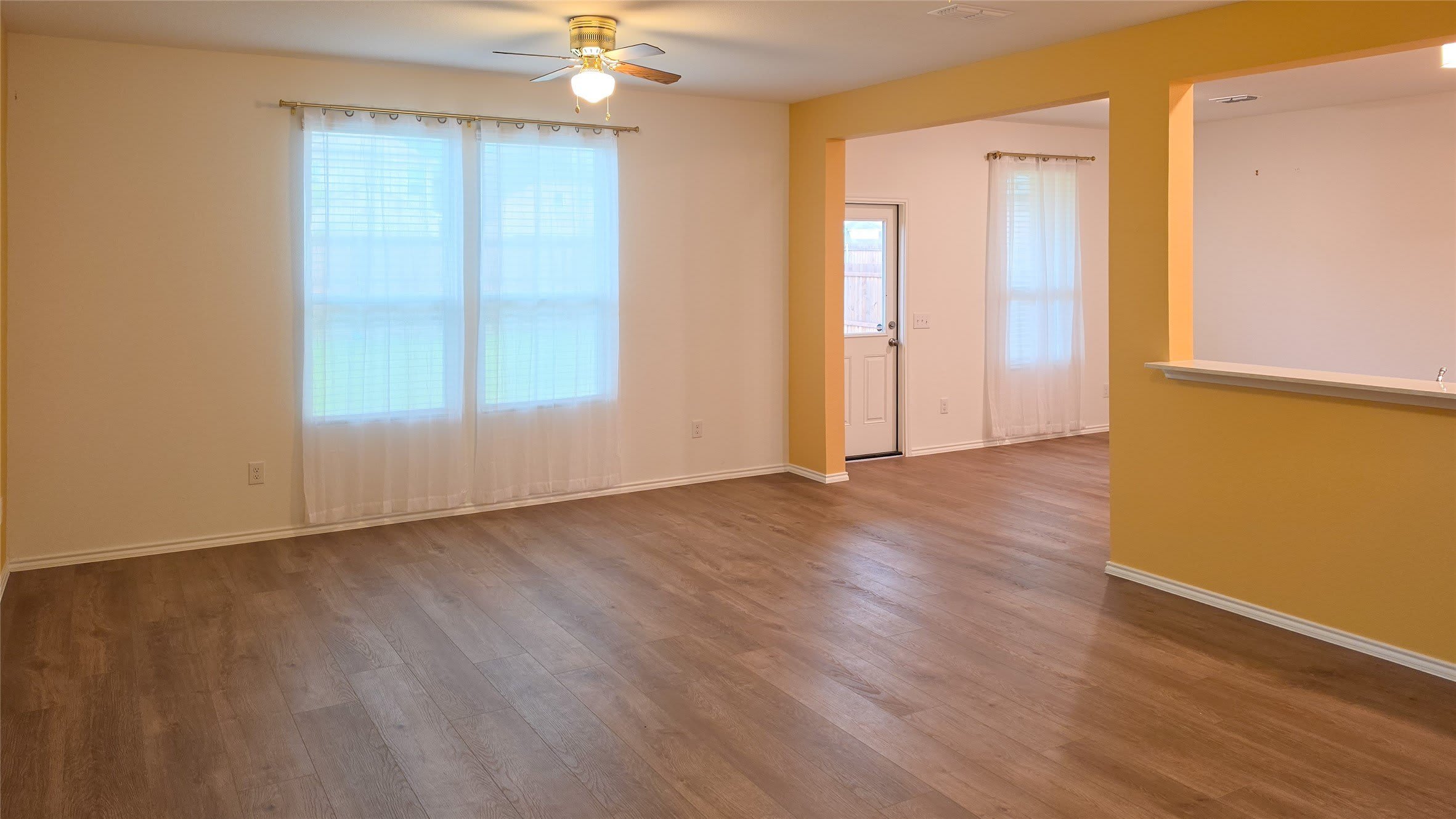 2421 Castlebar Drive – photo 4
