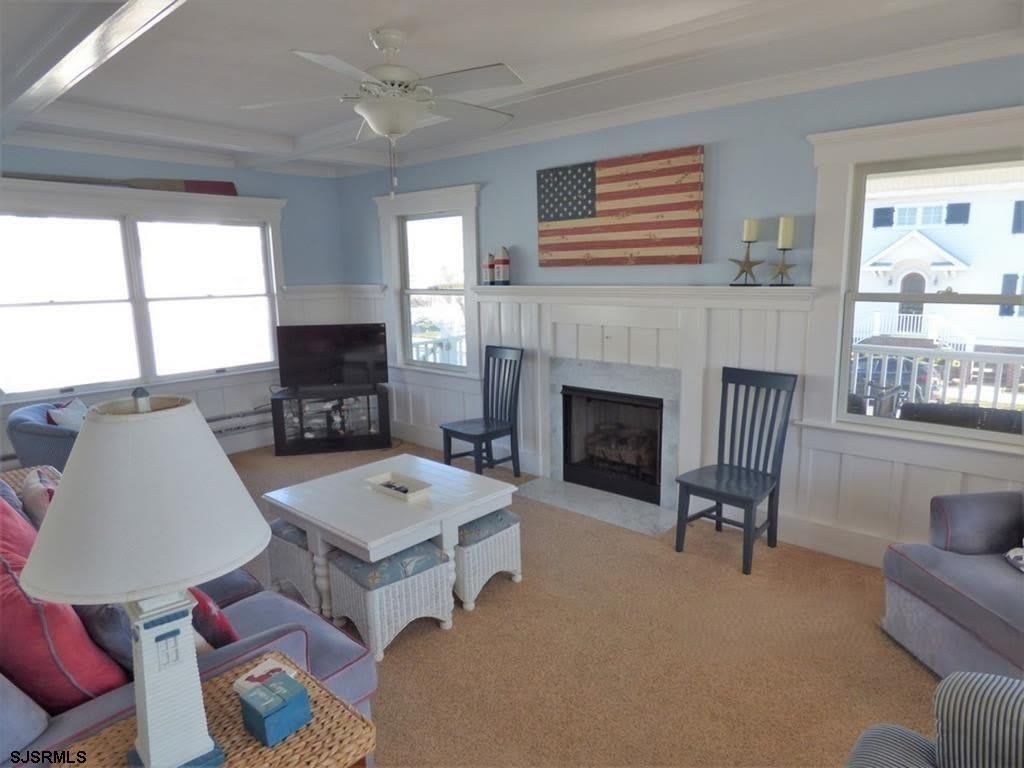 875 Stenton Pl – photo 3