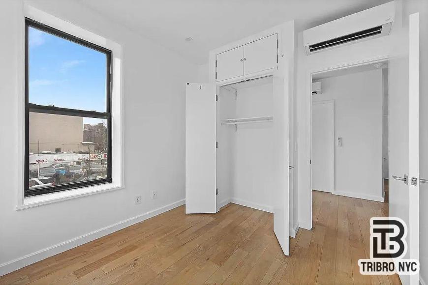 105 Moore Street – photo 2