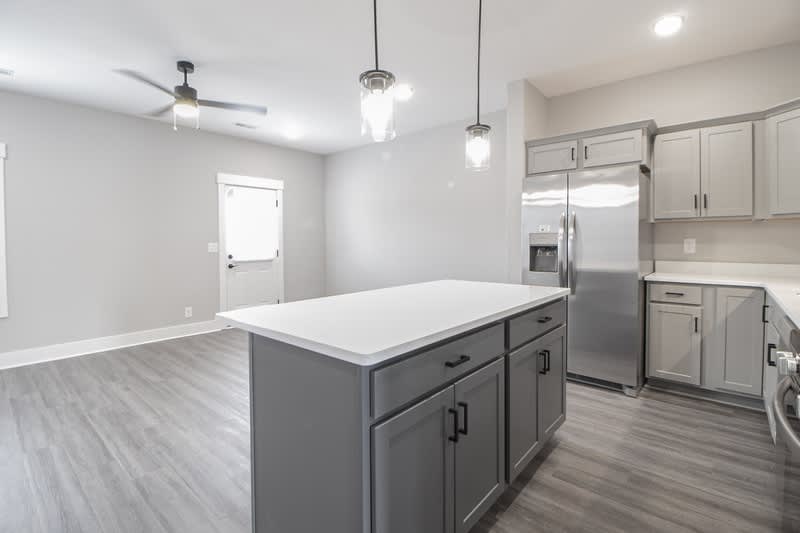 403 Jonathan Wade Circle – photo 2