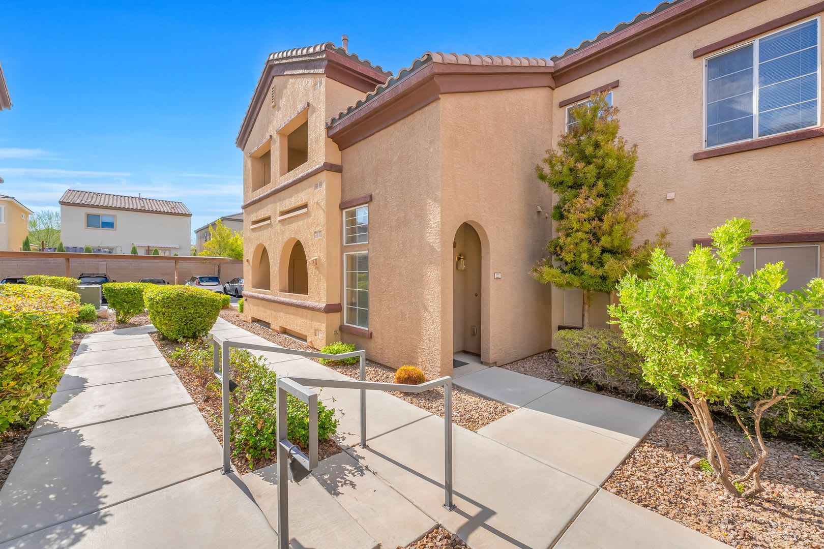 Spacious 3-Bedroom Condo in Gated Southwest Las Vegas Community! – photo 3