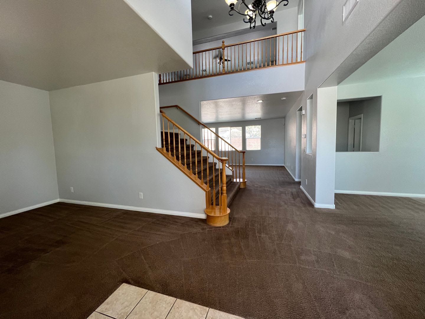 Large Amazing Home In Iron Mountain Ranch – photo 5