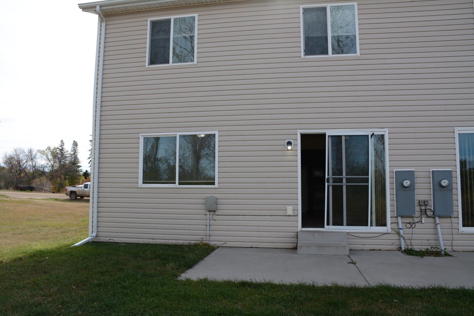 300 5th Ave W – photo 4