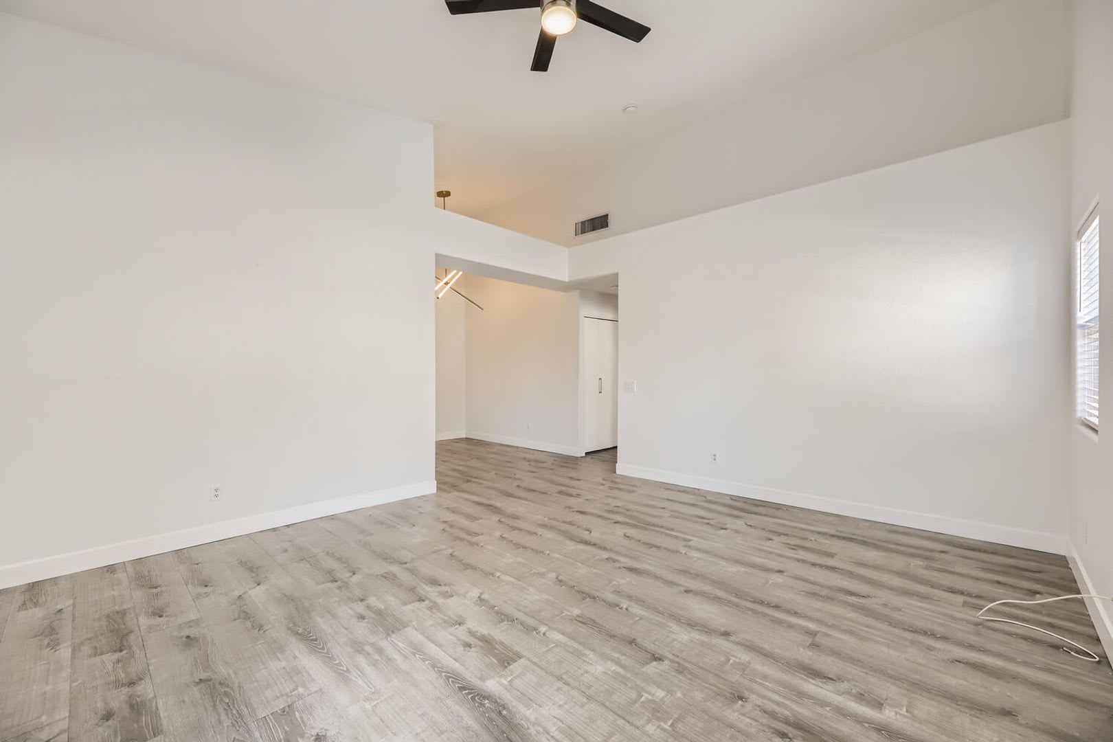Modern Summerlin Condo with Resort-Style Pool & Spa! – photo 4