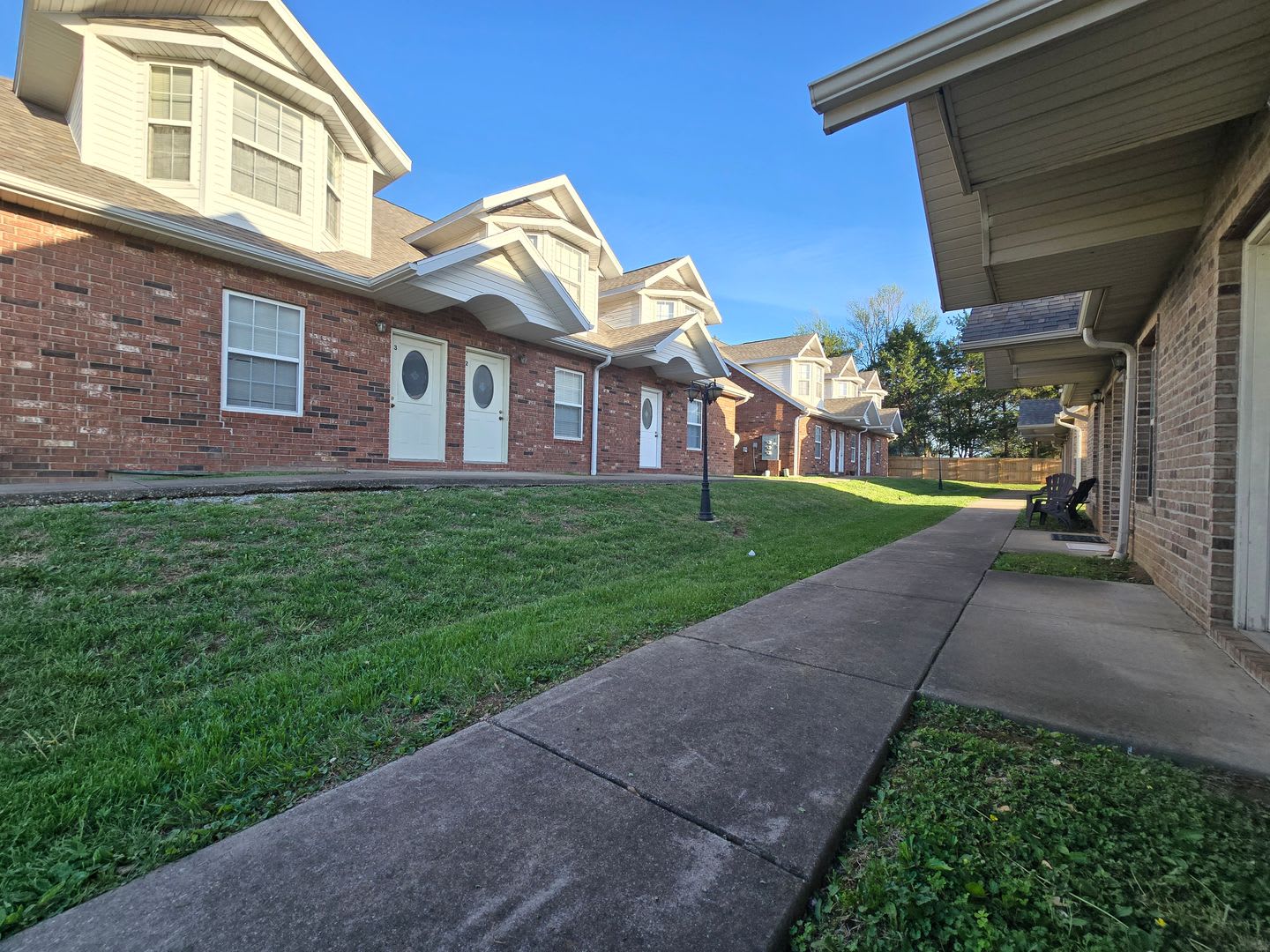 Capri Townhomes – photo 5