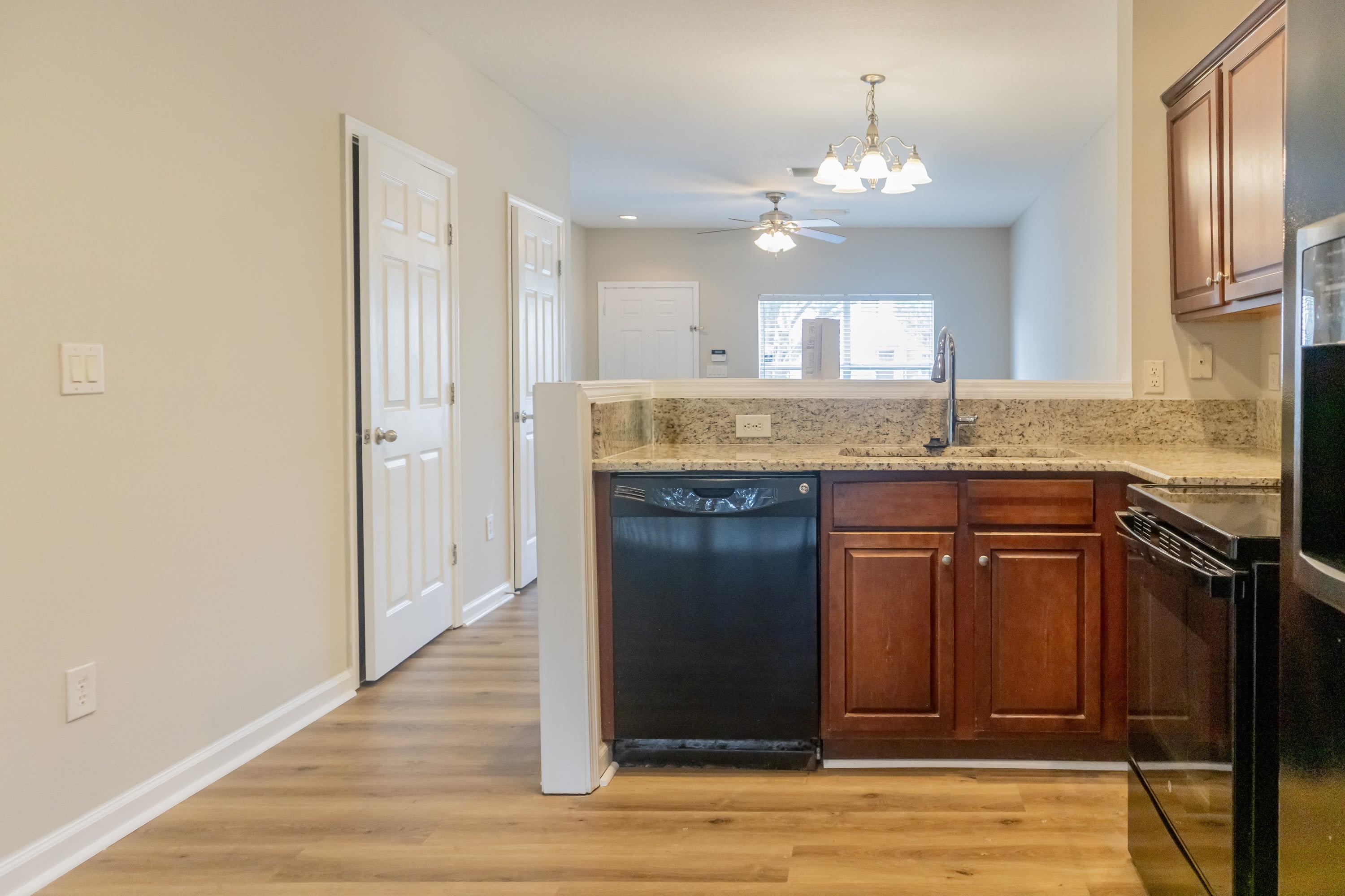 8144 Summerside Circle – photo 3