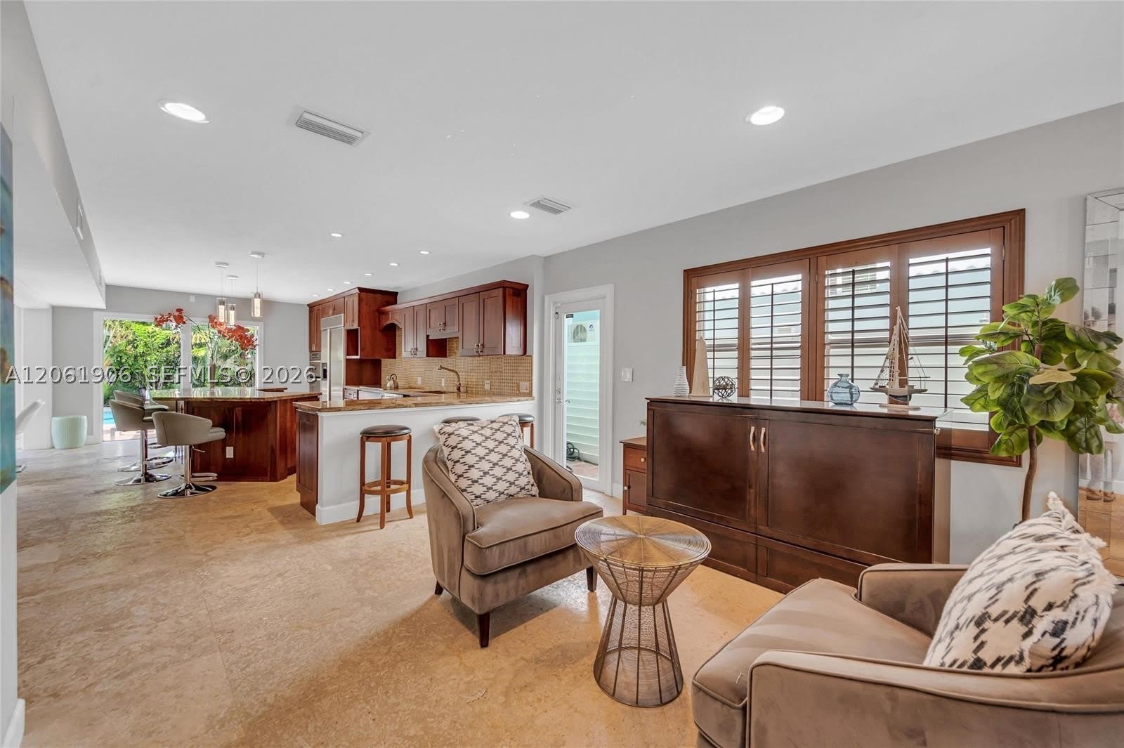 3317 NE 16th Ct – photo 5