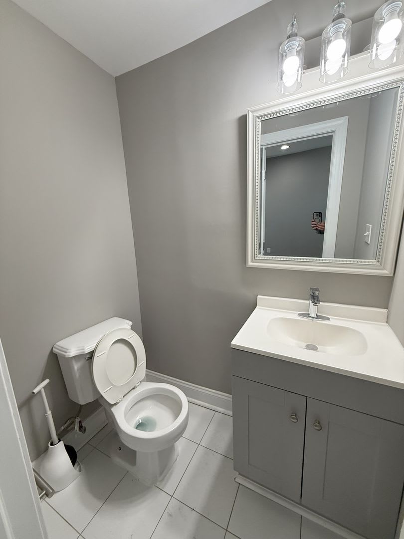 Fully Renovated 2BR Home w/ Fenced Yard & Bonus Storage – Near Patterson Park! – photo 5