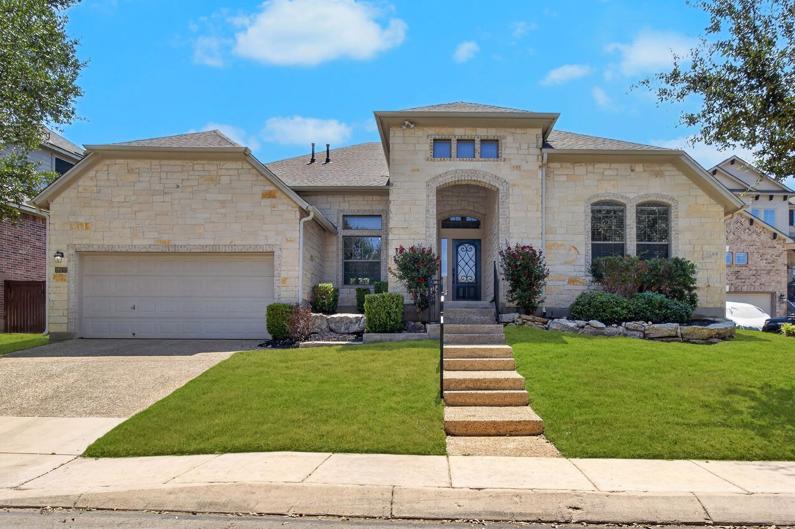 4 Bed / 3 Bath Gorgeous House for Rent! Available now! – photo 2