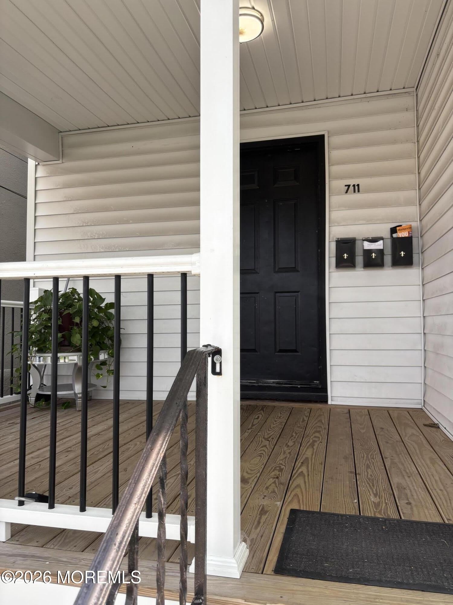 711 3rd Avenue – photo 2