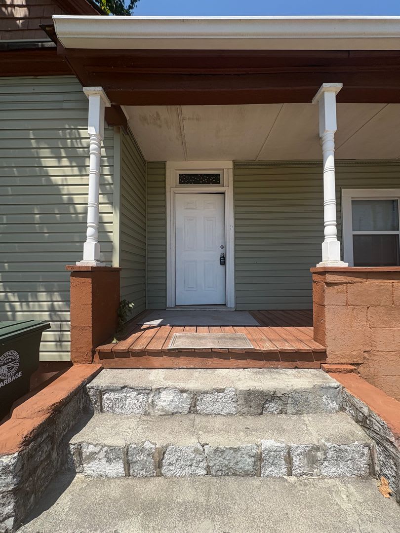 2 bedroom 1 Bath House – photo 2
