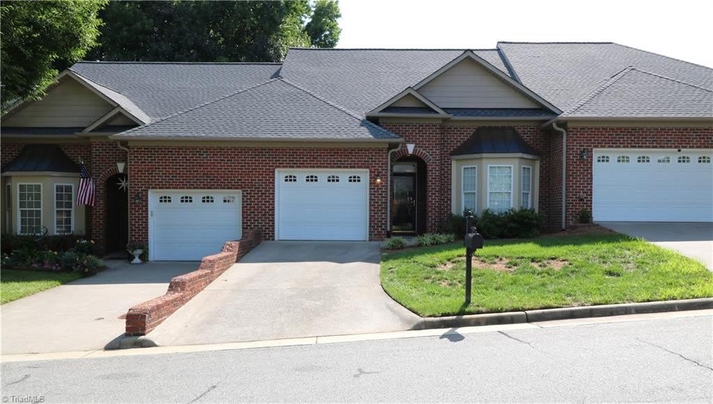 777 Tatton Park Drive – photo 2