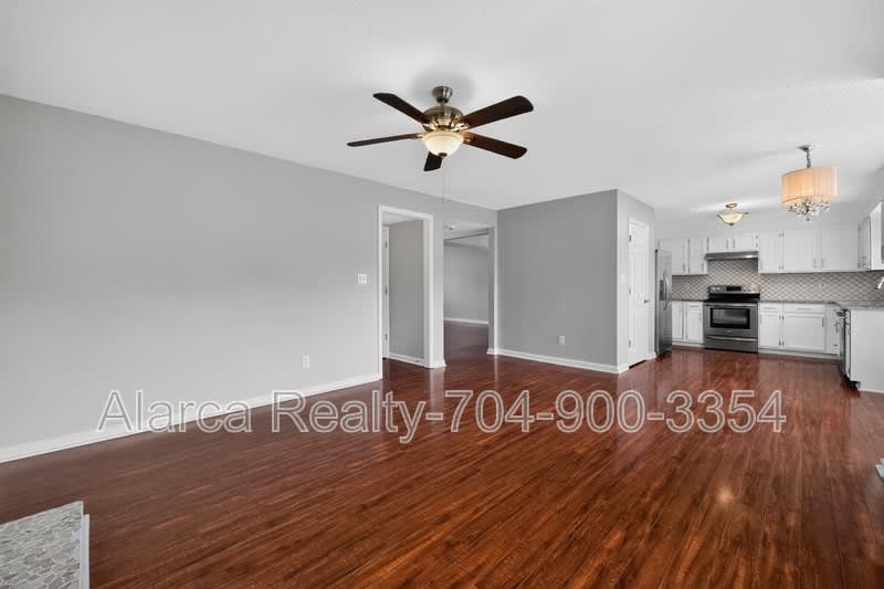 1901 Misty Vale Rd – photo 5